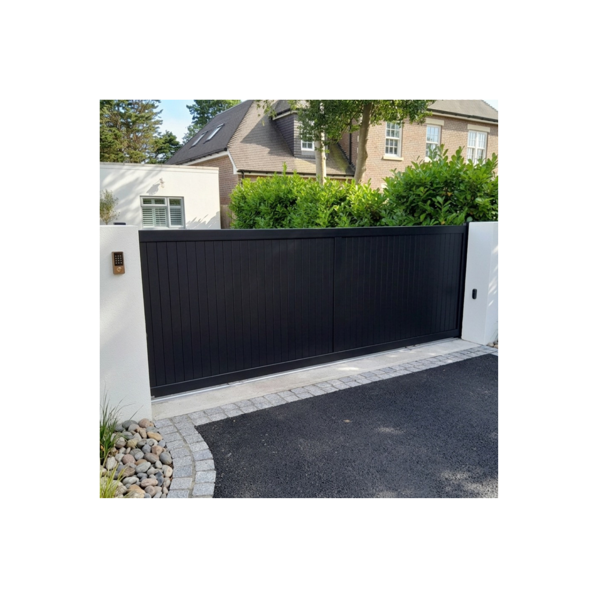 maicy black aluminium slatted driveway gate