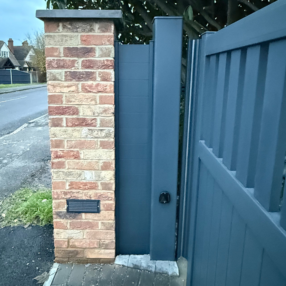 180mm Aluminium Post 2.3m H